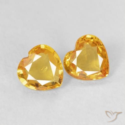 0.72ctw Natürlicher gold-orange Saphir, Herz, VS