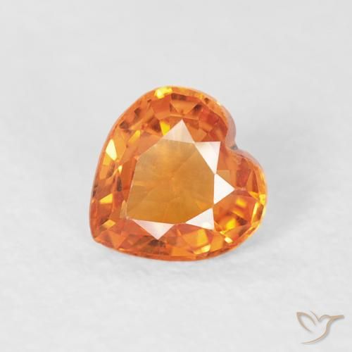 0.33ct Natürlicher rötlich-orange Saphir, Herz, VS