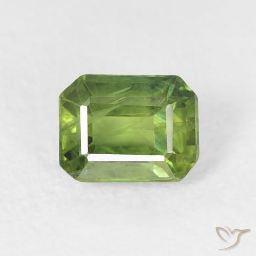 0.69ct Natürlicher Warmes Grün Saphir, Smaragdschliff, VS