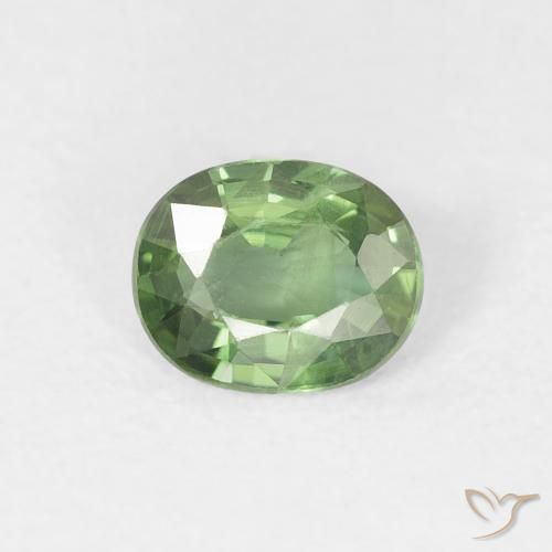 0.70ct Natürlicher tiefgrün Saphir, Oval, VS