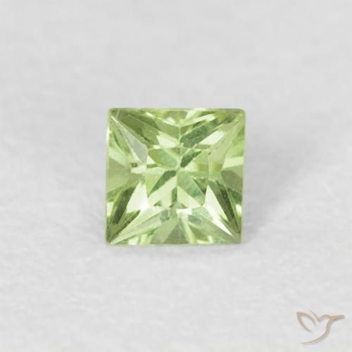 0.19ct Natürlicher Leichtes lebendiges Grün Saphir, Quadrat, VVS-VS
