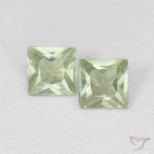 0.34ctw Natürlicher Helles Limettengrün Saphir, Quadrat, VS