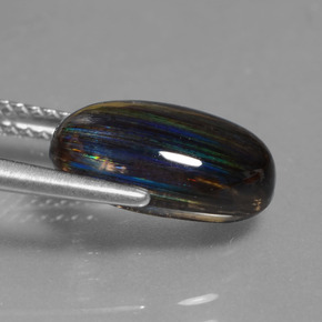 3,89 ctw natürlicher mehrfarbiger Skapolith, Oval Schliff, Transparent