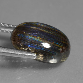 4,07 ctw natürlicher mehrfarbiger Skapolith, Oval Schliff, Transparent