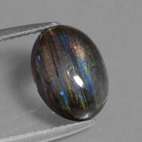 3,85 ctw natürlicher mehrfarbiger Skapolith, Oval Schliff, Transparent