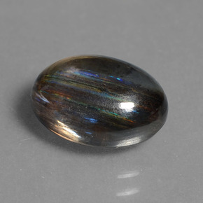 3,85 ctw natürlicher mehrfarbiger Skapolith, Oval Schliff, Transparent