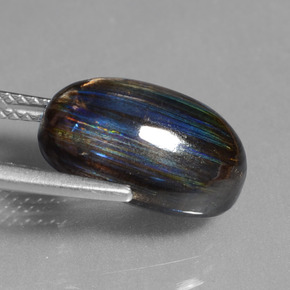 6,73 ctw natürlicher mehrfarbiger Skapolith, Oval Schliff, Transparent