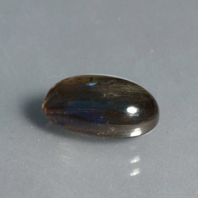 4,41 ctw natürlicher mehrfarbiger Skapolith, Oval Schliff, Transparent