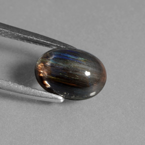2,17 ctw natürlicher mehrfarbiger Skapolith, Oval Schliff, Transparent