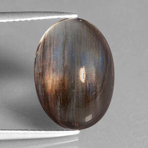9,38 ctw natürlicher mehrfarbiger Skapolith, Oval Schliff, Transparent