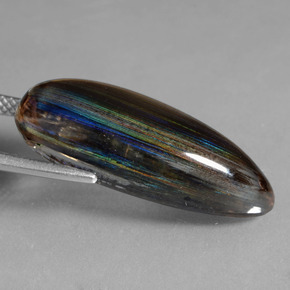 9,17 ctw natürlicher regenbogenfarbend Skapolith, Birnenform, Transparent