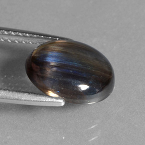2,66 ctw natürlicher mehrfarbiger Skapolith, Oval Schliff, Transparent