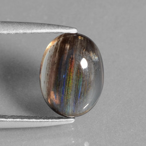 2,00 ctw natürlicher mehrfarbiger Skapolith, Oval Schliff, Transparent
