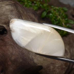 9,17 ctw natürlicher Weiß Scolecit, Ausgefallene Form, Lichtundurchlässig