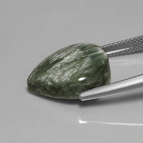 8,63 ctw natürlicher grüner Seraphinit, Birnenform, Lichtundurchlässig