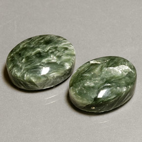  ct natürliche grüner Seraphinit-Edelsteine, Oval Schliff, Lichtundurchlässig