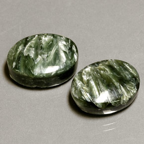 ct natürliche grüner Seraphinit-Edelsteine, Oval Schliff, Lichtundurchlässig