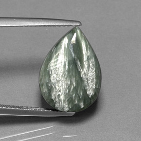 8,33 ctw natürlicher grüner Seraphinit, Birnenform, Lichtundurchlässig