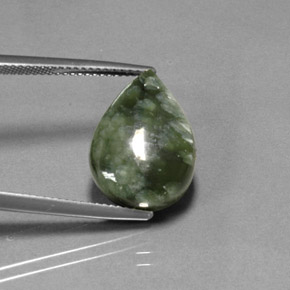 8,25 ctw natürlicher grüner Seraphinit, Birnenform, Lichtundurchlässig