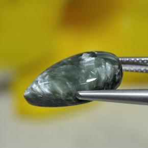 8,13 ctw natürlicher grüner Seraphinit, Birnenform, Lichtundurchlässig