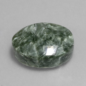 8,92 ctw natürlicher grüner Seraphinit, Oval Schliff, Lichtundurchlässig