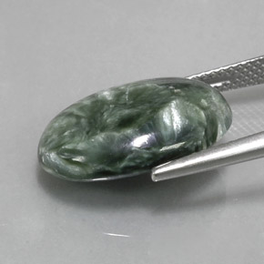 8,27 ctw natürlicher grüner Seraphinit, Oval Schliff, Lichtundurchlässig