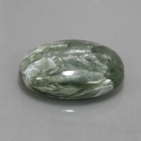 8,60 ctw natürlicher grüner Seraphinit, Oval Schliff, Lichtundurchlässig