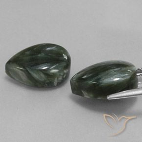 11.87 ct natürliche tiefgrün Seraphinite-Edelsteine, Birnenform, Lichtundurchlässig