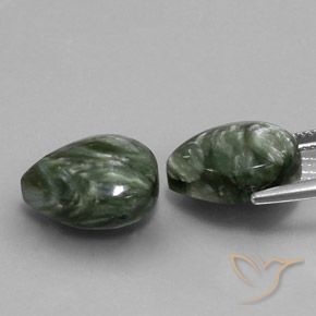 11.30 ct natürliche Armeegrün Seraphinite-Edelsteine, Birnenform, Lichtundurchlässig