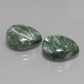  ct natürliche grüner Seraphinit-Edelsteine, Birnenform, Lichtundurchlässig