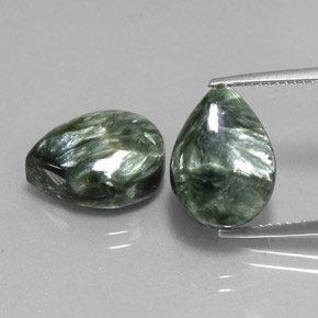  ct natürliche grüner Seraphinit-Edelsteine, Birnenform, Lichtundurchlässig