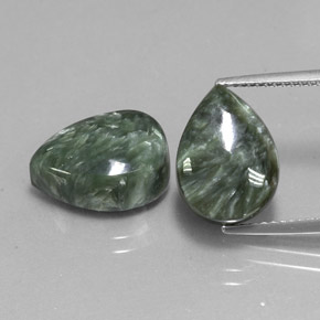  ct natürliche grüner Seraphinit-Edelsteine, Birnenform, Lichtundurchlässig