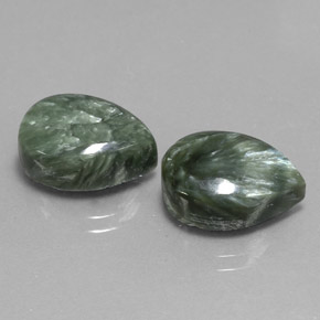  ct natürliche Grün Seraphinite-Edelsteine, Birnenform, Lichtundurchlässig