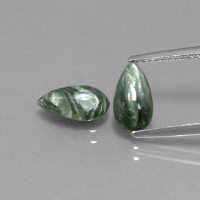 ct natürliche grüner Seraphinit-Edelsteine, Birnenform, Lichtundurchlässig