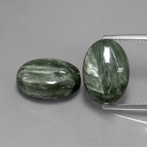 12,72 ct natürliche grüner Seraphinit-Edelsteine, Oval Schliff, Lichtundurchlässig