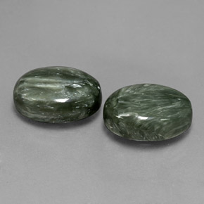 12,72 ct natürliche grüner Seraphinit-Edelsteine, Oval Schliff, Lichtundurchlässig
