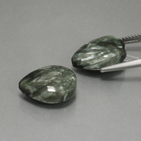  ct natürliche Grün Seraphinite-Edelsteine, Birnenform, Lichtundurchlässig