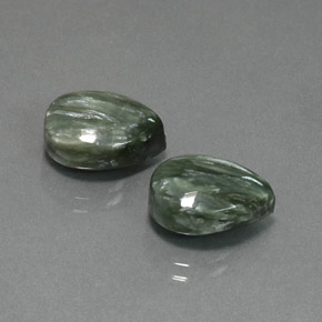  ct natürliche grüner Seraphinit-Edelsteine, Birnenform, Lichtundurchlässig