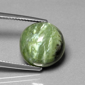 7,91 ctw natürlicher grüner Serpentin, Rundschliff, Lichtundurchlässig