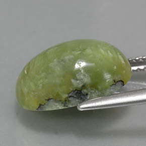 5,32 ctw natürlicher grüner Serpentin, Oval Schliff, Lichtundurchlässig