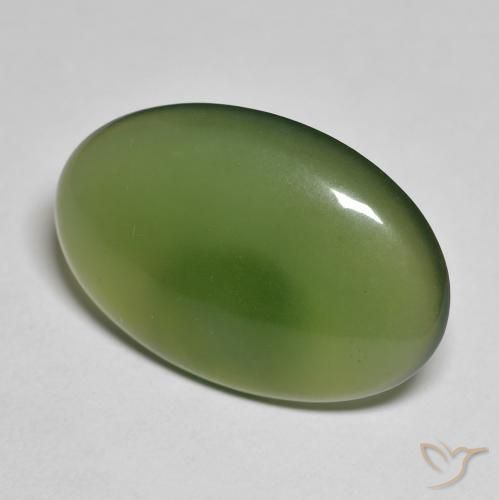 9,17 ctw natürlicher Erdiges Grün Serpentin, Oval, Lichtdurchlässig