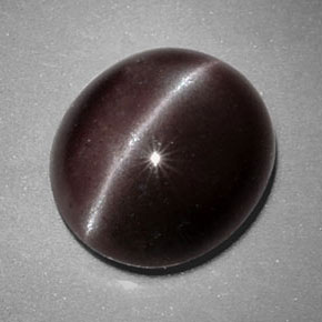 4,87 ctw natürlicher brauner Sillimanite Cat's Eye, Oval Schliff, Lichtundurchlässig
