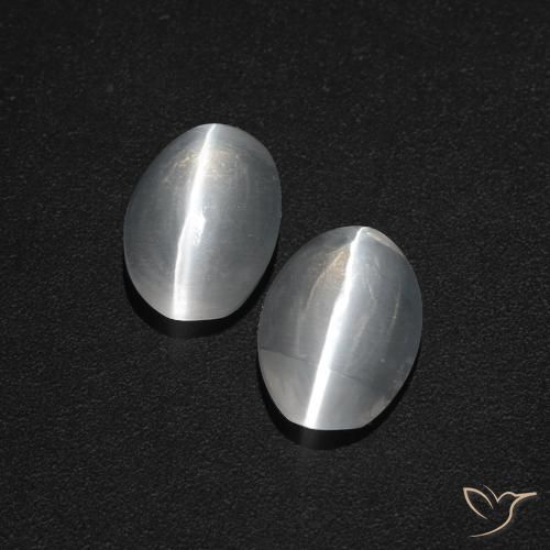 2,31 ct natürliche weißer Sillimanite Cat's Eye-Edelsteine, Oval Schliff, Lichtdurchlässig