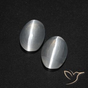 2,31 ct natürliche weißer Sillimanite Cat's Eye-Edelsteine, Oval Schliff, Lichtdurchlässig