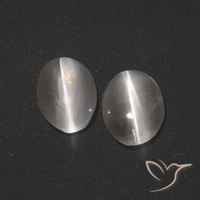 2.57 ct natürliche Sehr helles Grau Sillimanit-Katzenauge-Edelsteine, Oval, Lichtdurchlässig