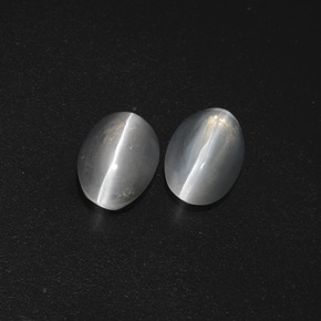 2,32 ct natürliche grauer Sillimanite Cat's Eye-Edelsteine, Oval Schliff, Lichtdurchlässig