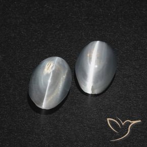 2.47 ct natürliche Klares Weiß Sillimanit-Katzenauge-Edelsteine, Oval, Lichtdurchlässig