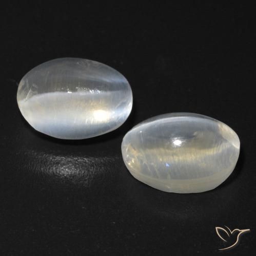 2.33 ct natürliche Weiß Sillimanit-Katzenauge-Edelsteine, Oval, Lichtdurchlässig