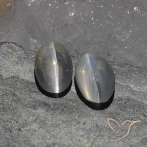 1.97 ct natürliche Sehr helles Grau Sillimanit-Katzenauge-Edelsteine, Oval, Lichtdurchlässig