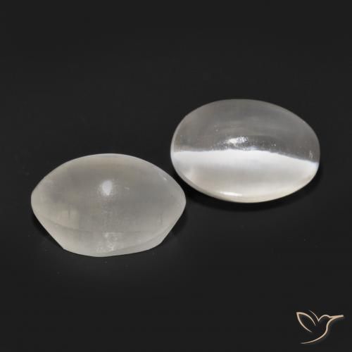 2.36 ct natürliche Sehr helles Grau Sillimanit-Katzenauge-Edelsteine, Oval, Lichtdurchlässig
